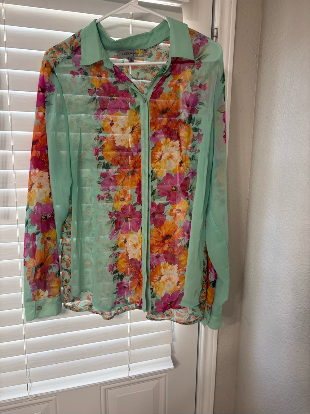 Rewind Mint Floral Button-Front Blouse